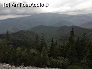 [P38] Spre Munții Iezer-Păpușa » foto by Mika
 - 
<span class="allrVoted glyphicon glyphicon-heart hidden" id="av1173767"></span>
<a class="m-l-10 hidden" id="sv1173767" onclick="voting_Foto_DelVot(,1173767,5764)" role="button">șterge vot <span class="glyphicon glyphicon-remove"></span></a>
<a id="v91173767" class=" c-red"  onclick="voting_Foto_SetVot(1173767)" role="button"><span class="glyphicon glyphicon-heart-empty"></span> <b>LIKE</b> = Votează poza</a> <img class="hidden"  id="f1173767W9" src="/imagini/loader.gif" border="0" /><span class="AjErrMes hidden" id="e1173767ErM"></span>