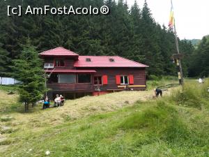 [P05] Cabana Garofița Pietrei Craiului » foto by Mika
 - 
<span class="allrVoted glyphicon glyphicon-heart hidden" id="av1173734"></span>
<a class="m-l-10 hidden" id="sv1173734" onclick="voting_Foto_DelVot(,1173734,5764)" role="button">șterge vot <span class="glyphicon glyphicon-remove"></span></a>
<a id="v91173734" class=" c-red"  onclick="voting_Foto_SetVot(1173734)" role="button"><span class="glyphicon glyphicon-heart-empty"></span> <b>LIKE</b> = Votează poza</a> <img class="hidden"  id="f1173734W9" src="/imagini/loader.gif" border="0" /><span class="AjErrMes hidden" id="e1173734ErM"></span>