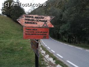 [P02] De aici incepe traseul spre V&acirc;rful Ascuțit » foto by Mika
 - 
<span class="allrVoted glyphicon glyphicon-heart hidden" id="av1195015"></span>
<a class="m-l-10 hidden" id="sv1195015" onclick="voting_Foto_DelVot(,1195015,5764)" role="button">șterge vot <span class="glyphicon glyphicon-remove"></span></a>
<a id="v91195015" class=" c-red"  onclick="voting_Foto_SetVot(1195015)" role="button"><span class="glyphicon glyphicon-heart-empty"></span> <b>LIKE</b> = Votează poza</a> <img class="hidden"  id="f1195015W9" src="/imagini/loader.gif" border="0" /><span class="AjErrMes hidden" id="e1195015ErM"></span>