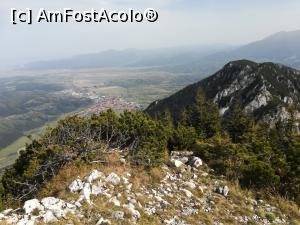 [P36] Acolo jos se vede Zărneștiul » foto by Mika
 - 
<span class="allrVoted glyphicon glyphicon-heart hidden" id="av1195049"></span>
<a class="m-l-10 hidden" id="sv1195049" onclick="voting_Foto_DelVot(,1195049,5764)" role="button">șterge vot <span class="glyphicon glyphicon-remove"></span></a>
<a id="v91195049" class=" c-red"  onclick="voting_Foto_SetVot(1195049)" role="button"><span class="glyphicon glyphicon-heart-empty"></span> <b>LIKE</b> = Votează poza</a> <img class="hidden"  id="f1195049W9" src="/imagini/loader.gif" border="0" /><span class="AjErrMes hidden" id="e1195049ErM"></span>