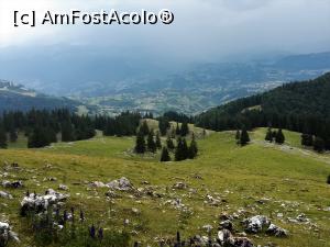 [P45] Poiana Zănoaga. In depărtare se vede satul Măgura » foto by Mika
 - 
<span class="allrVoted glyphicon glyphicon-heart hidden" id="av1090910"></span>
<a class="m-l-10 hidden" id="sv1090910" onclick="voting_Foto_DelVot(,1090910,5764)" role="button">șterge vot <span class="glyphicon glyphicon-remove"></span></a>
<a id="v91090910" class=" c-red"  onclick="voting_Foto_SetVot(1090910)" role="button"><span class="glyphicon glyphicon-heart-empty"></span> <b>LIKE</b> = Votează poza</a> <img class="hidden"  id="f1090910W9" src="/imagini/loader.gif" border="0" /><span class="AjErrMes hidden" id="e1090910ErM"></span>
