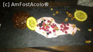 [P12] Cel mai obosit desert Restaurant Vila Franka » foto by umflatila
 - 
<span class="allrVoted glyphicon glyphicon-heart hidden" id="av796821"></span>
<a class="m-l-10 hidden" id="sv796821" onclick="voting_Foto_DelVot(,796821,5768)" role="button">șterge vot <span class="glyphicon glyphicon-remove"></span></a>
<a id="v9796821" class=" c-red"  onclick="voting_Foto_SetVot(796821)" role="button"><span class="glyphicon glyphicon-heart-empty"></span> <b>LIKE</b> = Votează poza</a> <img class="hidden"  id="f796821W9" src="/imagini/loader.gif" border="0" /><span class="AjErrMes hidden" id="e796821ErM"></span>