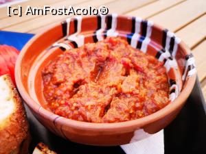 [P10] Butoiul Vesel; zacuscă delicioasă » foto by crismis
 - 
<span class="allrVoted glyphicon glyphicon-heart hidden" id="av1331204"></span>
<a class="m-l-10 hidden" id="sv1331204" onclick="voting_Foto_DelVot(,1331204,5780)" role="button">șterge vot <span class="glyphicon glyphicon-remove"></span></a>
<a id="v91331204" class=" c-red"  onclick="voting_Foto_SetVot(1331204)" role="button"><span class="glyphicon glyphicon-heart-empty"></span> <b>LIKE</b> = Votează poza</a> <img class="hidden"  id="f1331204W9" src="/imagini/loader.gif" border="0" /><span class="AjErrMes hidden" id="e1331204ErM"></span>