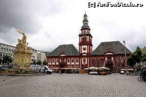 [P11] Marktplatz » foto by iuby15
 - 
<span class="allrVoted glyphicon glyphicon-heart hidden" id="av677753"></span>
<a class="m-l-10 hidden" id="sv677753" onclick="voting_Foto_DelVot(,677753,5793)" role="button">șterge vot <span class="glyphicon glyphicon-remove"></span></a>
<a id="v9677753" class=" c-red"  onclick="voting_Foto_SetVot(677753)" role="button"><span class="glyphicon glyphicon-heart-empty"></span> <b>LIKE</b> = Votează poza</a> <img class="hidden"  id="f677753W9" src="/imagini/loader.gif" border="0" /><span class="AjErrMes hidden" id="e677753ErM"></span>
