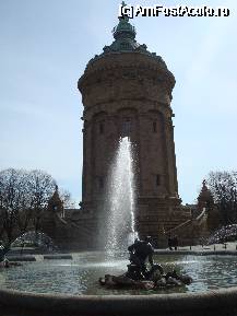 [P05] Turnul de apa - simbolul orasului Mannheim » foto by Pami*
 - 
<span class="allrVoted glyphicon glyphicon-heart hidden" id="av75997"></span>
<a class="m-l-10 hidden" id="sv75997" onclick="voting_Foto_DelVot(,75997,5793)" role="button">șterge vot <span class="glyphicon glyphicon-remove"></span></a>
<a id="v975997" class=" c-red"  onclick="voting_Foto_SetVot(75997)" role="button"><span class="glyphicon glyphicon-heart-empty"></span> <b>LIKE</b> = Votează poza</a> <img class="hidden"  id="f75997W9" src="/imagini/loader.gif" border="0" /><span class="AjErrMes hidden" id="e75997ErM"></span>