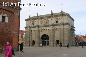 [P21] Gdańsk, Brama Wyżynna - Poarta de Sus, Aici vom intra în Orașul Vechi » foto by mprofeanu
 - 
<span class="allrVoted glyphicon glyphicon-heart hidden" id="av1383730"></span>
<a class="m-l-10 hidden" id="sv1383730" onclick="voting_Foto_DelVot(,1383730,5798)" role="button">șterge vot <span class="glyphicon glyphicon-remove"></span></a>
<a id="v91383730" class=" c-red"  onclick="voting_Foto_SetVot(1383730)" role="button"><span class="glyphicon glyphicon-heart-empty"></span> <b>LIKE</b> = Votează poza</a> <img class="hidden"  id="f1383730W9" src="/imagini/loader.gif" border="0" /><span class="AjErrMes hidden" id="e1383730ErM"></span>