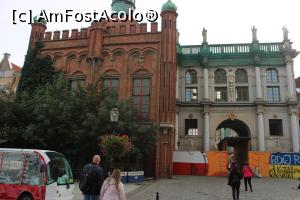 [P25] Gdańsk, Złota Brama - Poarta de Aur, se renova, de aici se intră pe Ulica Dluga - Strada Lungă, strada pietonală » foto by mprofeanu
 - 
<span class="allrVoted glyphicon glyphicon-heart hidden" id="av1383734"></span>
<a class="m-l-10 hidden" id="sv1383734" onclick="voting_Foto_DelVot(,1383734,5798)" role="button">șterge vot <span class="glyphicon glyphicon-remove"></span></a>
<a id="v91383734" class=" c-red"  onclick="voting_Foto_SetVot(1383734)" role="button"><span class="glyphicon glyphicon-heart-empty"></span> <b>LIKE</b> = Votează poza</a> <img class="hidden"  id="f1383734W9" src="/imagini/loader.gif" border="0" /><span class="AjErrMes hidden" id="e1383734ErM"></span>