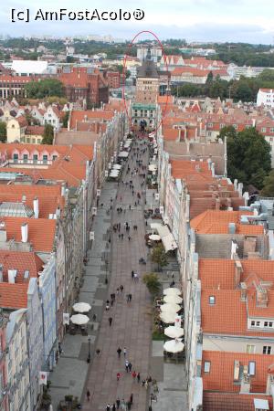 [P35] Gdańsk, Ulica Dluga - Strada Lungă pozată din Turnul Primăriei Principale, în medalion Poarta de Aur » foto by mprofeanu
 - 
<span class="allrVoted glyphicon glyphicon-heart hidden" id="av1383744"></span>
<a class="m-l-10 hidden" id="sv1383744" onclick="voting_Foto_DelVot(,1383744,5798)" role="button">șterge vot <span class="glyphicon glyphicon-remove"></span></a>
<a id="v91383744" class=" c-red"  onclick="voting_Foto_SetVot(1383744)" role="button"><span class="glyphicon glyphicon-heart-empty"></span> <b>LIKE</b> = Votează poza</a> <img class="hidden"  id="f1383744W9" src="/imagini/loader.gif" border="0" /><span class="AjErrMes hidden" id="e1383744ErM"></span>