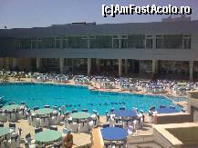 [P31] Piscina şi clădirea recepţiei...la etaj, restaurantul... » foto by Aeerdna*
 - 
<span class="allrVoted glyphicon glyphicon-heart hidden" id="av266157"></span>
<a class="m-l-10 hidden" id="sv266157" onclick="voting_Foto_DelVot(,266157,5803)" role="button">șterge vot <span class="glyphicon glyphicon-remove"></span></a>
<a id="v9266157" class=" c-red"  onclick="voting_Foto_SetVot(266157)" role="button"><span class="glyphicon glyphicon-heart-empty"></span> <b>LIKE</b> = Votează poza</a> <img class="hidden"  id="f266157W9" src="/imagini/loader.gif" border="0" /><span class="AjErrMes hidden" id="e266157ErM"></span>