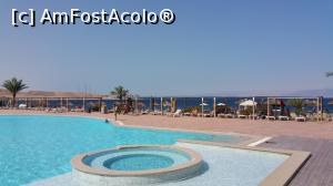 [P58] La pas prin Tala Bay - altă piscină la Radisson blu » foto by nicole33
 - 
<span class="allrVoted glyphicon glyphicon-heart hidden" id="av956154"></span>
<a class="m-l-10 hidden" id="sv956154" onclick="voting_Foto_DelVot(,956154,5806)" role="button">șterge vot <span class="glyphicon glyphicon-remove"></span></a>
<a id="v9956154" class=" c-red"  onclick="voting_Foto_SetVot(956154)" role="button"><span class="glyphicon glyphicon-heart-empty"></span> <b>LIKE</b> = Votează poza</a> <img class="hidden"  id="f956154W9" src="/imagini/loader.gif" border="0" /><span class="AjErrMes hidden" id="e956154ErM"></span>