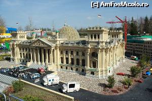 [P04] Machetă zona MINILAND » foto by ariciu*
 - 
<span class="allrVoted glyphicon glyphicon-heart hidden" id="av609893"></span>
<a class="m-l-10 hidden" id="sv609893" onclick="voting_Foto_DelVot(,609893,5812)" role="button">șterge vot <span class="glyphicon glyphicon-remove"></span></a>
<a id="v9609893" class=" c-red"  onclick="voting_Foto_SetVot(609893)" role="button"><span class="glyphicon glyphicon-heart-empty"></span> <b>LIKE</b> = Votează poza</a> <img class="hidden"  id="f609893W9" src="/imagini/loader.gif" border="0" /><span class="AjErrMes hidden" id="e609893ErM"></span>