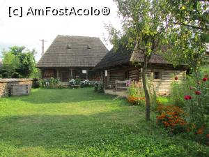 [P39] Un alt muzeu al satului, mai puțin cunoscut, din Ieud; noi l-am găsit închis » foto by crismis
 - 
<span class="allrVoted glyphicon glyphicon-heart hidden" id="av795714"></span>
<a class="m-l-10 hidden" id="sv795714" onclick="voting_Foto_DelVot(,795714,5815)" role="button">șterge vot <span class="glyphicon glyphicon-remove"></span></a>
<a id="v9795714" class=" c-red"  onclick="voting_Foto_SetVot(795714)" role="button"><span class="glyphicon glyphicon-heart-empty"></span> <b>LIKE</b> = Votează poza</a> <img class="hidden"  id="f795714W9" src="/imagini/loader.gif" border="0" /><span class="AjErrMes hidden" id="e795714ErM"></span>