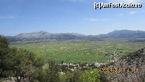 [P21] Platoul Lasithi, văzut de lângă Peştera lui Zeus » foto by crismis
 - 
<span class="allrVoted glyphicon glyphicon-heart hidden" id="av628479"></span>
<a class="m-l-10 hidden" id="sv628479" onclick="voting_Foto_DelVot(,628479,5820)" role="button">șterge vot <span class="glyphicon glyphicon-remove"></span></a>
<a id="v9628479" class=" c-red"  onclick="voting_Foto_SetVot(628479)" role="button"><span class="glyphicon glyphicon-heart-empty"></span> <b>LIKE</b> = Votează poza</a> <img class="hidden"  id="f628479W9" src="/imagini/loader.gif" border="0" /><span class="AjErrMes hidden" id="e628479ErM"></span>