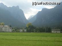 [P13] In Tirol imaginile sunt mai spectaculoase » foto by dorgo
 - 
<span class="allrVoted glyphicon glyphicon-heart hidden" id="av160477"></span>
<a class="m-l-10 hidden" id="sv160477" onclick="voting_Foto_DelVot(,160477,5826)" role="button">șterge vot <span class="glyphicon glyphicon-remove"></span></a>
<a id="v9160477" class=" c-red"  onclick="voting_Foto_SetVot(160477)" role="button"><span class="glyphicon glyphicon-heart-empty"></span> <b>LIKE</b> = Votează poza</a> <img class="hidden"  id="f160477W9" src="/imagini/loader.gif" border="0" /><span class="AjErrMes hidden" id="e160477ErM"></span>