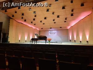 [P21] Gstaad Menuhin Festival » foto by adso
 - 
<span class="allrVoted glyphicon glyphicon-heart hidden" id="av1390422"></span>
<a class="m-l-10 hidden" id="sv1390422" onclick="voting_Foto_DelVot(,1390422,5826)" role="button">șterge vot <span class="glyphicon glyphicon-remove"></span></a>
<a id="v91390422" class=" c-red"  onclick="voting_Foto_SetVot(1390422)" role="button"><span class="glyphicon glyphicon-heart-empty"></span> <b>LIKE</b> = Votează poza</a> <img class="hidden"  id="f1390422W9" src="/imagini/loader.gif" border="0" /><span class="AjErrMes hidden" id="e1390422ErM"></span>