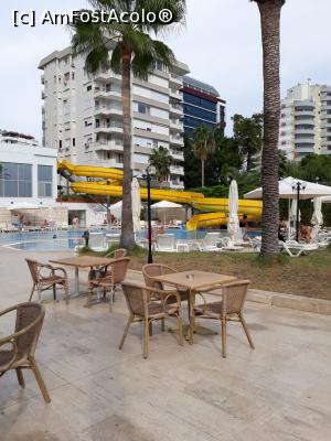 [P04] Hotel Adonis » foto by adrianbogdan
 - 
<span class="allrVoted glyphicon glyphicon-heart hidden" id="av1056301"></span>
<a class="m-l-10 hidden" id="sv1056301" onclick="voting_Foto_DelVot(,1056301,5833)" role="button">șterge vot <span class="glyphicon glyphicon-remove"></span></a>
<a id="v91056301" class=" c-red"  onclick="voting_Foto_SetVot(1056301)" role="button"><span class="glyphicon glyphicon-heart-empty"></span> <b>LIKE</b> = Votează poza</a> <img class="hidden"  id="f1056301W9" src="/imagini/loader.gif" border="0" /><span class="AjErrMes hidden" id="e1056301ErM"></span>