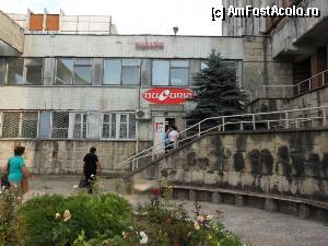 [P35] Chisinau - La magazinul de prezentare si desfacere a fabricii de dulciuri 'Bucuria'.  » foto by iulianic
 - 
<span class="allrVoted glyphicon glyphicon-heart hidden" id="av355141"></span>
<a class="m-l-10 hidden" id="sv355141" onclick="voting_Foto_DelVot(,355141,5834)" role="button">șterge vot <span class="glyphicon glyphicon-remove"></span></a>
<a id="v9355141" class=" c-red"  onclick="voting_Foto_SetVot(355141)" role="button"><span class="glyphicon glyphicon-heart-empty"></span> <b>LIKE</b> = Votează poza</a> <img class="hidden"  id="f355141W9" src="/imagini/loader.gif" border="0" /><span class="AjErrMes hidden" id="e355141ErM"></span>