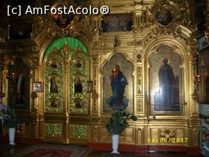 [P09] Interior biserica Tiron » foto by profesor73
 - 
<span class="allrVoted glyphicon glyphicon-heart hidden" id="av944841"></span>
<a class="m-l-10 hidden" id="sv944841" onclick="voting_Foto_DelVot(,944841,5834)" role="button">șterge vot <span class="glyphicon glyphicon-remove"></span></a>
<a id="v9944841" class=" c-red"  onclick="voting_Foto_SetVot(944841)" role="button"><span class="glyphicon glyphicon-heart-empty"></span> <b>LIKE</b> = Votează poza</a> <img class="hidden"  id="f944841W9" src="/imagini/loader.gif" border="0" /><span class="AjErrMes hidden" id="e944841ErM"></span>