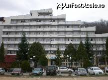 [P05] Geoagiu Bai - Hotel Ceres » foto by presario
 - 
<span class="allrVoted glyphicon glyphicon-heart hidden" id="av77546"></span>
<a class="m-l-10 hidden" id="sv77546" onclick="voting_Foto_DelVot(,77546,5840)" role="button">șterge vot <span class="glyphicon glyphicon-remove"></span></a>
<a id="v977546" class=" c-red"  onclick="voting_Foto_SetVot(77546)" role="button"><span class="glyphicon glyphicon-heart-empty"></span> <b>LIKE</b> = Votează poza</a> <img class="hidden"  id="f77546W9" src="/imagini/loader.gif" border="0" /><span class="AjErrMes hidden" id="e77546ErM"></span>