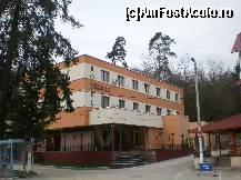 [P09] Geoagiu Bai - Hotel Termal » foto by presario
 - 
<span class="allrVoted glyphicon glyphicon-heart hidden" id="av77551"></span>
<a class="m-l-10 hidden" id="sv77551" onclick="voting_Foto_DelVot(,77551,5840)" role="button">șterge vot <span class="glyphicon glyphicon-remove"></span></a>
<a id="v977551" class=" c-red"  onclick="voting_Foto_SetVot(77551)" role="button"><span class="glyphicon glyphicon-heart-empty"></span> <b>LIKE</b> = Votează poza</a> <img class="hidden"  id="f77551W9" src="/imagini/loader.gif" border="0" /><span class="AjErrMes hidden" id="e77551ErM"></span>