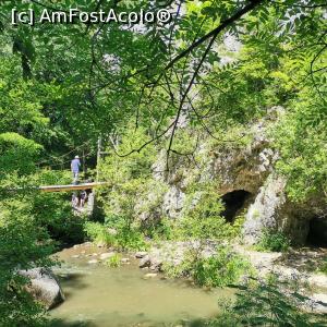 [P22] Paraul Hasdate din Cheile Turzii si o grota preistorica » foto by dorgo
 - 
<span class="allrVoted glyphicon glyphicon-heart hidden" id="av1364556"></span>
<a class="m-l-10 hidden" id="sv1364556" onclick="voting_Foto_DelVot(,1364556,5840)" role="button">șterge vot <span class="glyphicon glyphicon-remove"></span></a>
<a id="v91364556" class=" c-red"  onclick="voting_Foto_SetVot(1364556)" role="button"><span class="glyphicon glyphicon-heart-empty"></span> <b>LIKE</b> = Votează poza</a> <img class="hidden"  id="f1364556W9" src="/imagini/loader.gif" border="0" /><span class="AjErrMes hidden" id="e1364556ErM"></span>