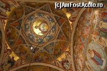 [P08] Cupola bisericii mănăstirii Putna » foto by Costi
 - 
<span class="allrVoted glyphicon glyphicon-heart hidden" id="av77875"></span>
<a class="m-l-10 hidden" id="sv77875" onclick="voting_Foto_DelVot(,77875,5846)" role="button">șterge vot <span class="glyphicon glyphicon-remove"></span></a>
<a id="v977875" class=" c-red"  onclick="voting_Foto_SetVot(77875)" role="button"><span class="glyphicon glyphicon-heart-empty"></span> <b>LIKE</b> = Votează poza</a> <img class="hidden"  id="f77875W9" src="/imagini/loader.gif" border="0" /><span class="AjErrMes hidden" id="e77875ErM"></span>