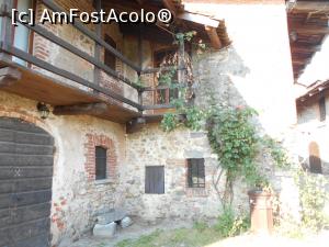 [P17] Ricetto di Candelo - Castelul din Candelo - un colt unde se putea sta la un pahar de vin si de vorba.  » foto by Diaura*
 - 
<span class="allrVoted glyphicon glyphicon-heart hidden" id="av1057538"></span>
<a class="m-l-10 hidden" id="sv1057538" onclick="voting_Foto_DelVot(,1057538,5852)" role="button">șterge vot <span class="glyphicon glyphicon-remove"></span></a>
<a id="v91057538" class=" c-red"  onclick="voting_Foto_SetVot(1057538)" role="button"><span class="glyphicon glyphicon-heart-empty"></span> <b>LIKE</b> = Votează poza</a> <img class="hidden"  id="f1057538W9" src="/imagini/loader.gif" border="0" /><span class="AjErrMes hidden" id="e1057538ErM"></span>