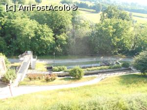 [P18] Ricetto di Candelo - Castelul din Candelo - vedere de pe zidul castelului. In aceasta vale se intindea satul in evul mediu.  » foto by Diaura*
 - 
<span class="allrVoted glyphicon glyphicon-heart hidden" id="av1057539"></span>
<a class="m-l-10 hidden" id="sv1057539" onclick="voting_Foto_DelVot(,1057539,5852)" role="button">șterge vot <span class="glyphicon glyphicon-remove"></span></a>
<a id="v91057539" class=" c-red"  onclick="voting_Foto_SetVot(1057539)" role="button"><span class="glyphicon glyphicon-heart-empty"></span> <b>LIKE</b> = Votează poza</a> <img class="hidden"  id="f1057539W9" src="/imagini/loader.gif" border="0" /><span class="AjErrMes hidden" id="e1057539ErM"></span>