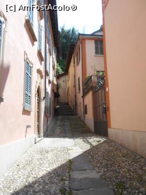 [P03] Stradute in micutul sat Orta.  » foto by Diaura*
 - 
<span class="allrVoted glyphicon glyphicon-heart hidden" id="av1057639"></span>
<a class="m-l-10 hidden" id="sv1057639" onclick="voting_Foto_DelVot(,1057639,5852)" role="button">șterge vot <span class="glyphicon glyphicon-remove"></span></a>
<a id="v91057639" class=" c-red"  onclick="voting_Foto_SetVot(1057639)" role="button"><span class="glyphicon glyphicon-heart-empty"></span> <b>LIKE</b> = Votează poza</a> <img class="hidden"  id="f1057639W9" src="/imagini/loader.gif" border="0" /><span class="AjErrMes hidden" id="e1057639ErM"></span>