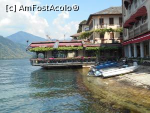 [P07] Hotel si restaurant Leon D'Oro, pe malul Lacului Orta. » foto by Diaura*
 - 
<span class="allrVoted glyphicon glyphicon-heart hidden" id="av1057643"></span>
<a class="m-l-10 hidden" id="sv1057643" onclick="voting_Foto_DelVot(,1057643,5852)" role="button">șterge vot <span class="glyphicon glyphicon-remove"></span></a>
<a id="v91057643" class=" c-red"  onclick="voting_Foto_SetVot(1057643)" role="button"><span class="glyphicon glyphicon-heart-empty"></span> <b>LIKE</b> = Votează poza</a> <img class="hidden"  id="f1057643W9" src="/imagini/loader.gif" border="0" /><span class="AjErrMes hidden" id="e1057643ErM"></span>