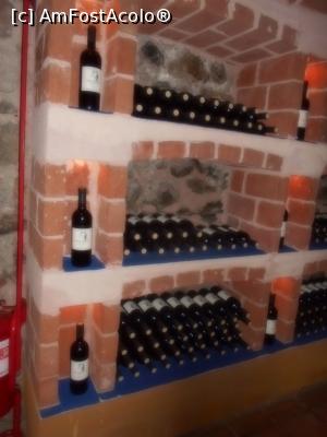 [P20] Castelul Roppolo - noile vinuri create de actualul proprietar, vinuri cu nume inspirate din legenda zidului viu.  » foto by Diaura*
 - 
<span class="allrVoted glyphicon glyphicon-heart hidden" id="av1073831"></span>
<a class="m-l-10 hidden" id="sv1073831" onclick="voting_Foto_DelVot(,1073831,5852)" role="button">șterge vot <span class="glyphicon glyphicon-remove"></span></a>
<a id="v91073831" class=" c-red"  onclick="voting_Foto_SetVot(1073831)" role="button"><span class="glyphicon glyphicon-heart-empty"></span> <b>LIKE</b> = Votează poza</a> <img class="hidden"  id="f1073831W9" src="/imagini/loader.gif" border="0" /><span class="AjErrMes hidden" id="e1073831ErM"></span>