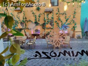[P51] Mimoza Wine & Dine, vedere spre terasa de afară » foto by crismis
 - 
<span class="allrVoted glyphicon glyphicon-heart hidden" id="av1479867"></span>
<a class="m-l-10 hidden" id="sv1479867" onclick="voting_Foto_DelVot(,1479867,5855)" role="button">șterge vot <span class="glyphicon glyphicon-remove"></span></a>
<a id="v91479867" class=" c-red"  onclick="voting_Foto_SetVot(1479867)" role="button"><span class="glyphicon glyphicon-heart-empty"></span> <b>LIKE</b> = Votează poza</a> <img class="hidden"  id="f1479867W9" src="/imagini/loader.gif" border="0" /><span class="AjErrMes hidden" id="e1479867ErM"></span>