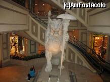 [P27] Leul inaripat care pazea mall-ul. » foto by ramonav23
 - 
<span class="allrVoted glyphicon glyphicon-heart hidden" id="av177952"></span>
<a class="m-l-10 hidden" id="sv177952" onclick="voting_Foto_DelVot(,177952,5857)" role="button">șterge vot <span class="glyphicon glyphicon-remove"></span></a>
<a id="v9177952" class=" c-red"  onclick="voting_Foto_SetVot(177952)" role="button"><span class="glyphicon glyphicon-heart-empty"></span> <b>LIKE</b> = Votează poza</a> <img class="hidden"  id="f177952W9" src="/imagini/loader.gif" border="0" /><span class="AjErrMes hidden" id="e177952ErM"></span>