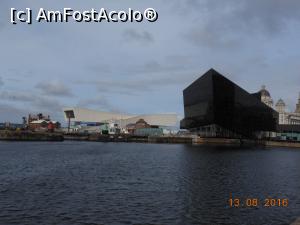 [P07] Liverpool - O parte din clădirile moderne.  » foto by iulianic
 - 
<span class="allrVoted glyphicon glyphicon-heart hidden" id="av827304"></span>
<a class="m-l-10 hidden" id="sv827304" onclick="voting_Foto_DelVot(,827304,5858)" role="button">șterge vot <span class="glyphicon glyphicon-remove"></span></a>
<a id="v9827304" class=" c-red"  onclick="voting_Foto_SetVot(827304)" role="button"><span class="glyphicon glyphicon-heart-empty"></span> <b>LIKE</b> = Votează poza</a> <img class="hidden"  id="f827304W9" src="/imagini/loader.gif" border="0" /><span class="AjErrMes hidden" id="e827304ErM"></span>