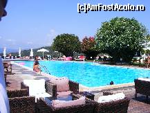 [P02] piscina » foto by mparaschiv
 - 
<span class="allrVoted glyphicon glyphicon-heart hidden" id="av81134"></span>
<a class="m-l-10 hidden" id="sv81134" onclick="voting_Foto_DelVot(,81134,5871)" role="button">șterge vot <span class="glyphicon glyphicon-remove"></span></a>
<a id="v981134" class=" c-red"  onclick="voting_Foto_SetVot(81134)" role="button"><span class="glyphicon glyphicon-heart-empty"></span> <b>LIKE</b> = Votează poza</a> <img class="hidden"  id="f81134W9" src="/imagini/loader.gif" border="0" /><span class="AjErrMes hidden" id="e81134ErM"></span>