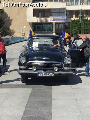 [P13] Autoturism Volga. Pe vremuri, când eram copil, prin 1968, fugeam pe drum după așa ceva » foto by Yersinia Pestis
 - 
<span class="allrVoted glyphicon glyphicon-heart hidden" id="av961966"></span>
<a class="m-l-10 hidden" id="sv961966" onclick="voting_Foto_DelVot(,961966,5873)" role="button">șterge vot <span class="glyphicon glyphicon-remove"></span></a>
<a id="v9961966" class=" c-red"  onclick="voting_Foto_SetVot(961966)" role="button"><span class="glyphicon glyphicon-heart-empty"></span> <b>LIKE</b> = Votează poza</a> <img class="hidden"  id="f961966W9" src="/imagini/loader.gif" border="0" /><span class="AjErrMes hidden" id="e961966ErM"></span>