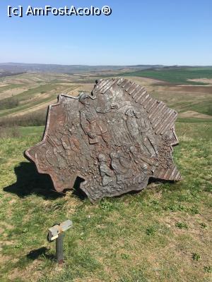 [P11] Harta României Mari » foto by Yersinia Pestis
 - 
<span class="allrVoted glyphicon glyphicon-heart hidden" id="av962541"></span>
<a class="m-l-10 hidden" id="sv962541" onclick="voting_Foto_DelVot(,962541,5873)" role="button">șterge vot <span class="glyphicon glyphicon-remove"></span></a>
<a id="v9962541" class=" c-red"  onclick="voting_Foto_SetVot(962541)" role="button"><span class="glyphicon glyphicon-heart-empty"></span> <b>LIKE</b> = Votează poza</a> <img class="hidden"  id="f962541W9" src="/imagini/loader.gif" border="0" /><span class="AjErrMes hidden" id="e962541ErM"></span>