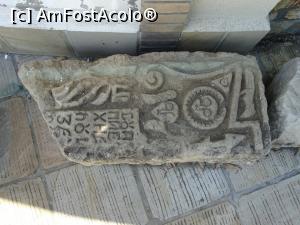 [P22] Fragmente de piatră în lapidarium. » foto by tata123 🔱
 - 
<span class="allrVoted glyphicon glyphicon-heart hidden" id="av1251943"></span>
<a class="m-l-10 hidden" id="sv1251943" onclick="voting_Foto_DelVot(,1251943,5873)" role="button">șterge vot <span class="glyphicon glyphicon-remove"></span></a>
<a id="v91251943" class=" c-red"  onclick="voting_Foto_SetVot(1251943)" role="button"><span class="glyphicon glyphicon-heart-empty"></span> <b>LIKE</b> = Votează poza</a> <img class="hidden"  id="f1251943W9" src="/imagini/loader.gif" border="0" /><span class="AjErrMes hidden" id="e1251943ErM"></span>