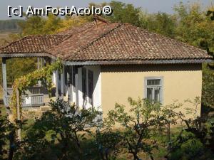 [P11] Dervent. Casa traditionala de la Oltina, prima dintr-un viitor Muzeu al Satului Dobrogean.  » foto by Floria
 - 
<span class="allrVoted glyphicon glyphicon-heart hidden" id="av942136"></span>
<a class="m-l-10 hidden" id="sv942136" onclick="voting_Foto_DelVot(,942136,5875)" role="button">șterge vot <span class="glyphicon glyphicon-remove"></span></a>
<a id="v9942136" class=" c-red"  onclick="voting_Foto_SetVot(942136)" role="button"><span class="glyphicon glyphicon-heart-empty"></span> <b>LIKE</b> = Votează poza</a> <img class="hidden"  id="f942136W9" src="/imagini/loader.gif" border="0" /><span class="AjErrMes hidden" id="e942136ErM"></span>