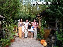 [P36] Restaurantul Insula - Poza de grup, la plecare. » foto by Horia
 - 
<span class="allrVoted glyphicon glyphicon-heart hidden" id="av165220"></span>
<a class="m-l-10 hidden" id="sv165220" onclick="voting_Foto_DelVot(,165220,5877)" role="button">șterge vot <span class="glyphicon glyphicon-remove"></span></a>
<a id="v9165220" class=" c-red"  onclick="voting_Foto_SetVot(165220)" role="button"><span class="glyphicon glyphicon-heart-empty"></span> <b>LIKE</b> = Votează poza</a> <img class="hidden"  id="f165220W9" src="/imagini/loader.gif" border="0" /><span class="AjErrMes hidden" id="e165220ErM"></span>