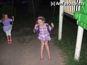 [P11] alex la baby-landul hotelului! de la receptie mi s-au dat cand ne-am cazat, 3 taloane pe care le puteam folosi la baby-land sau la jocurile wii x-box sau psp2! pretul pentru o ora la baby-land era de 5 lei/ora iar la jocuri 10 lei /ora!  » foto by bigu_2006_rapid
 - 
<span class="allrVoted glyphicon glyphicon-heart hidden" id="av359274"></span>
<a class="m-l-10 hidden" id="sv359274" onclick="voting_Foto_DelVot(,359274,5878)" role="button">șterge vot <span class="glyphicon glyphicon-remove"></span></a>
<a id="v9359274" class=" c-red"  onclick="voting_Foto_SetVot(359274)" role="button"><span class="glyphicon glyphicon-heart-empty"></span> <b>LIKE</b> = Votează poza</a> <img class="hidden"  id="f359274W9" src="/imagini/loader.gif" border="0" /><span class="AjErrMes hidden" id="e359274ErM"></span>