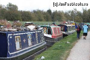 [P24] Viata... pe... narrow boats » foto by icata24
 - 
<span class="allrVoted glyphicon glyphicon-heart hidden" id="av382710"></span>
<a class="m-l-10 hidden" id="sv382710" onclick="voting_Foto_DelVot(,382710,5887)" role="button">șterge vot <span class="glyphicon glyphicon-remove"></span></a>
<a id="v9382710" class=" c-red"  onclick="voting_Foto_SetVot(382710)" role="button"><span class="glyphicon glyphicon-heart-empty"></span> <b>LIKE</b> = Votează poza</a> <img class="hidden"  id="f382710W9" src="/imagini/loader.gif" border="0" /><span class="AjErrMes hidden" id="e382710ErM"></span>