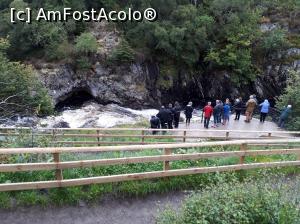 [P08] Poteca spre balconul de unde vom vedea cum somonii se chinuie sa sara peste Cascada Shin in amonte.  » foto by Aurici
 - 
<span class="allrVoted glyphicon glyphicon-heart hidden" id="av930146"></span>
<a class="m-l-10 hidden" id="sv930146" onclick="voting_Foto_DelVot(,930146,5887)" role="button">șterge vot <span class="glyphicon glyphicon-remove"></span></a>
<a id="v9930146" class=" c-red"  onclick="voting_Foto_SetVot(930146)" role="button"><span class="glyphicon glyphicon-heart-empty"></span> <b>LIKE</b> = Votează poza</a> <img class="hidden"  id="f930146W9" src="/imagini/loader.gif" border="0" /><span class="AjErrMes hidden" id="e930146ErM"></span>