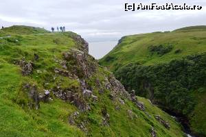 [P11] The Old Man Of Storr - » foto by makuy*
 - 
<span class="allrVoted glyphicon glyphicon-heart hidden" id="av653498"></span>
<a class="m-l-10 hidden" id="sv653498" onclick="voting_Foto_DelVot(,653498,5887)" role="button">șterge vot <span class="glyphicon glyphicon-remove"></span></a>
<a id="v9653498" class=" c-red"  onclick="voting_Foto_SetVot(653498)" role="button"><span class="glyphicon glyphicon-heart-empty"></span> <b>LIKE</b> = Votează poza</a> <img class="hidden"  id="f653498W9" src="/imagini/loader.gif" border="0" /><span class="AjErrMes hidden" id="e653498ErM"></span>