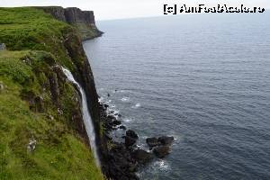 [P13] Kilt Rock - cascada » foto by makuy*
 - 
<span class="allrVoted glyphicon glyphicon-heart hidden" id="av653500"></span>
<a class="m-l-10 hidden" id="sv653500" onclick="voting_Foto_DelVot(,653500,5887)" role="button">șterge vot <span class="glyphicon glyphicon-remove"></span></a>
<a id="v9653500" class=" c-red"  onclick="voting_Foto_SetVot(653500)" role="button"><span class="glyphicon glyphicon-heart-empty"></span> <b>LIKE</b> = Votează poza</a> <img class="hidden"  id="f653500W9" src="/imagini/loader.gif" border="0" /><span class="AjErrMes hidden" id="e653500ErM"></span>