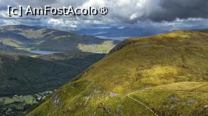 [P22] Loch Linnhe – o fâșie lungă de apă strălucind în depărtare » foto by Mika
 - 
<span class="allrVoted glyphicon glyphicon-heart hidden" id="av1486934"></span>
<a class="m-l-10 hidden" id="sv1486934" onclick="voting_Foto_DelVot(,1486934,5887)" role="button">șterge vot <span class="glyphicon glyphicon-remove"></span></a>
<a id="v91486934" class=" c-red"  onclick="voting_Foto_SetVot(1486934)" role="button"><span class="glyphicon glyphicon-heart-empty"></span> <b>LIKE</b> = Votează poza</a> <img class="hidden"  id="f1486934W9" src="/imagini/loader.gif" border="0" /><span class="AjErrMes hidden" id="e1486934ErM"></span>