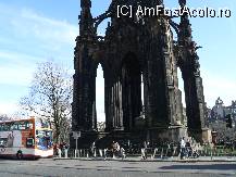 [P19] Edinburgh omagiu  W Scott » foto by amalia02
 - 
<span class="allrVoted glyphicon glyphicon-heart hidden" id="av79187"></span>
<a class="m-l-10 hidden" id="sv79187" onclick="voting_Foto_DelVot(,79187,5887)" role="button">șterge vot <span class="glyphicon glyphicon-remove"></span></a>
<a id="v979187" class=" c-red"  onclick="voting_Foto_SetVot(79187)" role="button"><span class="glyphicon glyphicon-heart-empty"></span> <b>LIKE</b> = Votează poza</a> <img class="hidden"  id="f79187W9" src="/imagini/loader.gif" border="0" /><span class="AjErrMes hidden" id="e79187ErM"></span>