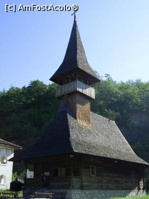 [P33] Manastirea Vodita - Biserica de lemn in stil maramuresean. » foto by iulianic
 - 
<span class="allrVoted glyphicon glyphicon-heart hidden" id="av1303057"></span>
<a class="m-l-10 hidden" id="sv1303057" onclick="voting_Foto_DelVot(,1303057,5894)" role="button">șterge vot <span class="glyphicon glyphicon-remove"></span></a>
<a id="v91303057" class=" c-red"  onclick="voting_Foto_SetVot(1303057)" role="button"><span class="glyphicon glyphicon-heart-empty"></span> <b>LIKE</b> = Votează poza</a> <img class="hidden"  id="f1303057W9" src="/imagini/loader.gif" border="0" /><span class="AjErrMes hidden" id="e1303057ErM"></span>