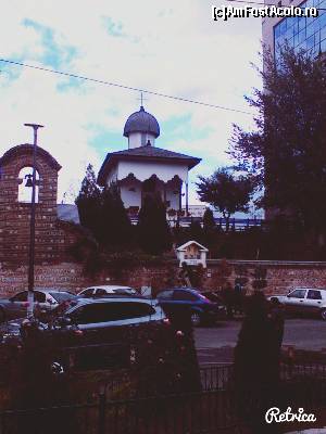 [P03] Biserica Bucur Intrare la cele 33 de trepte » foto by andrei2
 - 
<span class="allrVoted glyphicon glyphicon-heart hidden" id="av566827"></span>
<a class="m-l-10 hidden" id="sv566827" onclick="voting_Foto_DelVot(,566827,5894)" role="button">șterge vot <span class="glyphicon glyphicon-remove"></span></a>
<a id="v9566827" class=" c-red"  onclick="voting_Foto_SetVot(566827)" role="button"><span class="glyphicon glyphicon-heart-empty"></span> <b>LIKE</b> = Votează poza</a> <img class="hidden"  id="f566827W9" src="/imagini/loader.gif" border="0" /><span class="AjErrMes hidden" id="e566827ErM"></span>