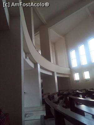 [P21] Biserica Sfantul Francisc de Assisi – Bucuresti, interior,  » foto by danaeldreny*
 - 
<span class="allrVoted glyphicon glyphicon-heart hidden" id="av846952"></span>
<a class="m-l-10 hidden" id="sv846952" onclick="voting_Foto_DelVot(,846952,5894)" role="button">șterge vot <span class="glyphicon glyphicon-remove"></span></a>
<a id="v9846952" class=" c-red"  onclick="voting_Foto_SetVot(846952)" role="button"><span class="glyphicon glyphicon-heart-empty"></span> <b>LIKE</b> = Votează poza</a> <img class="hidden"  id="f846952W9" src="/imagini/loader.gif" border="0" /><span class="AjErrMes hidden" id="e846952ErM"></span>